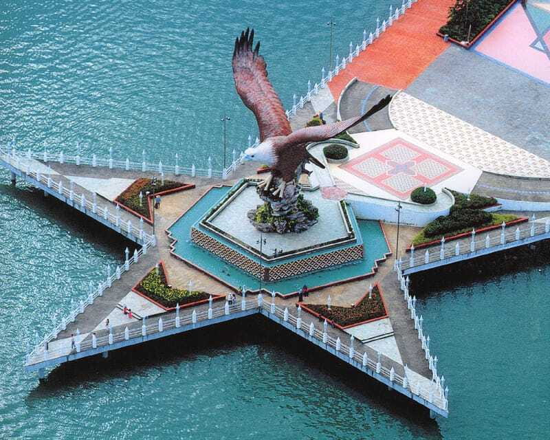 Langkawi: 6-Hour Private Island Highlights Tour - Choosing your landmark stop without wasting daylight