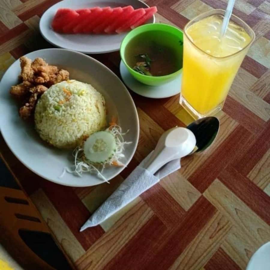 Langkawi Mangrove Tour : Estimated 2 hours Lunch Available - Lunch at the floating restaurant: add it if you want a full mangrove vibe