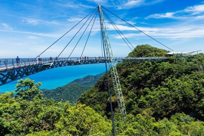 Langkawi Private Tour with Sky Bridge and Cable Car - Sky Rex, Sky Dome, and 3D Art Museum: how to use your time wisely