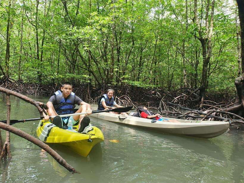 Langkawi: Sunset Kayaking Tour - Getting to the 16:30 start: Tanjung Rhu Mangrove Jetty setup
