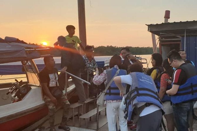Magical Fireflies Tour - Door-to-door pickup and the 15:30 start: how the day actually flows