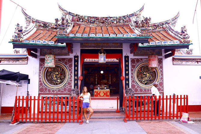 Malacca Instagram Tour: Most Famous Spots (Private & All-Inclusive) - Putra Mosque at Putrajaya Lake: modern, striking, and made for photos