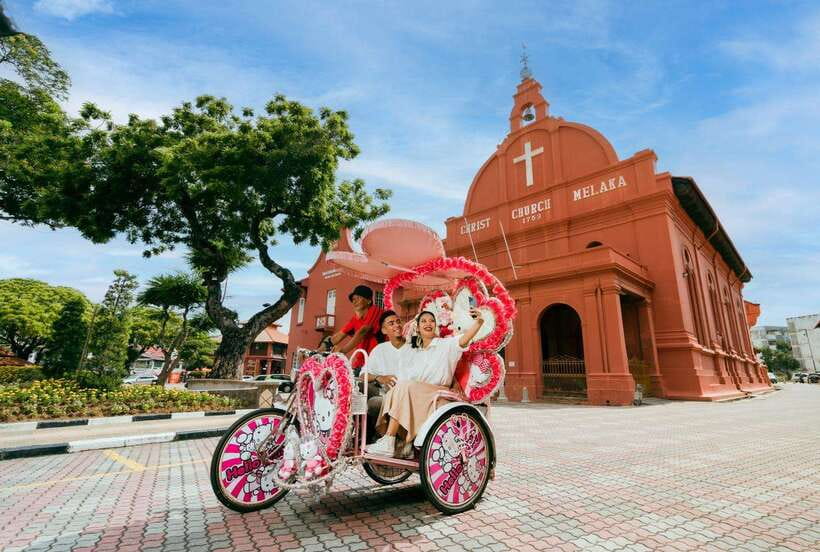 Malacca & Putrajaya Tour - How this Malacca and Putrajaya combo makes sense in one 9-hour window