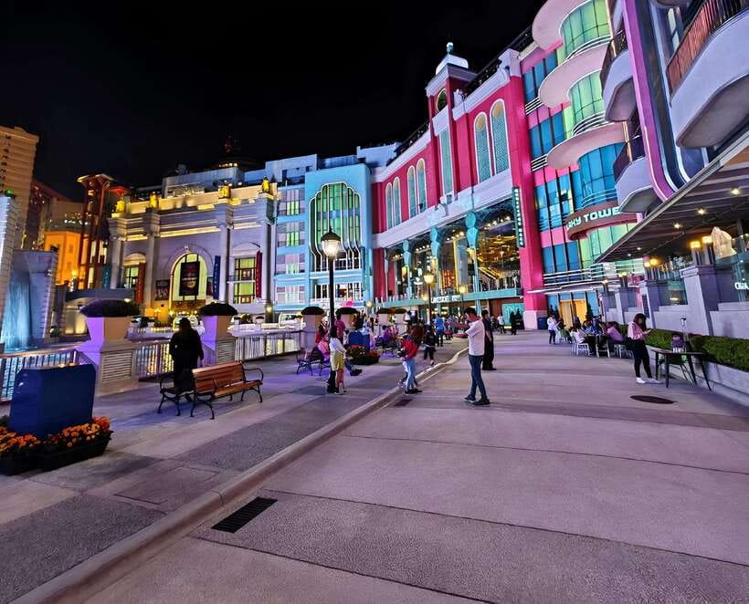 Malaysia: Genting SkyWorlds Theme Park Ticket - Food, photos, and rainy-day strategy