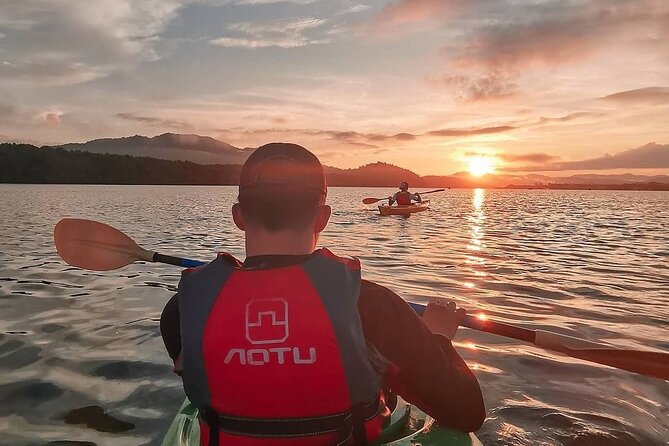 Mangrove Kayaking Experience in Borneo - The Return Paddle and Why the Timing Feels Thoughtful