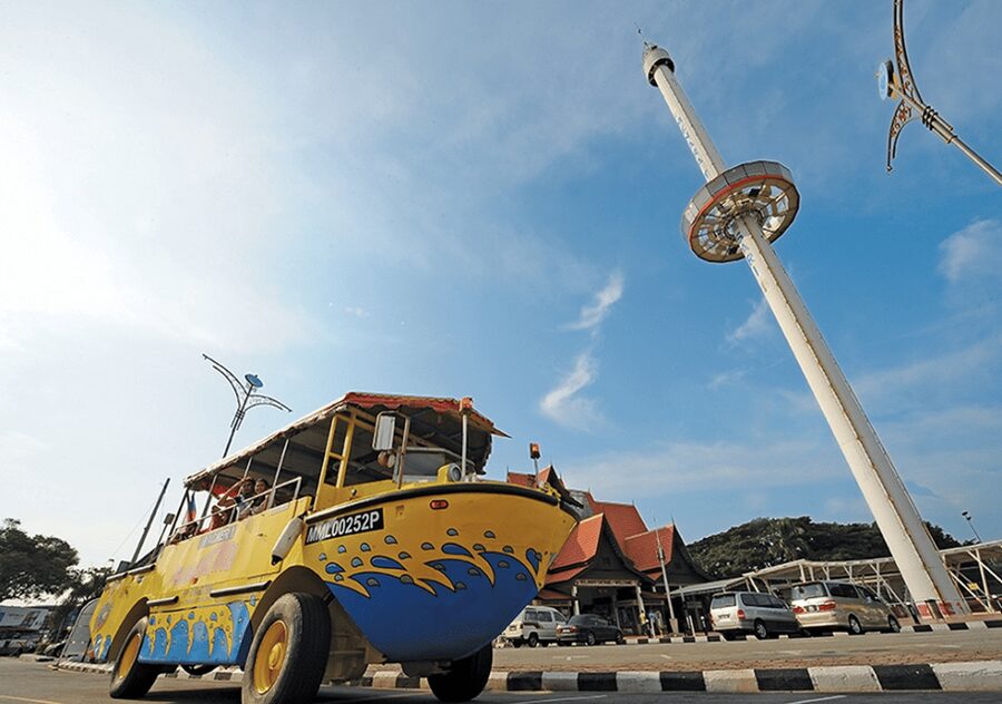 Melaka: Menara Taming Sari Tower E-Ticket - Price and value: Why this $5 ride is such a bargain in real terms