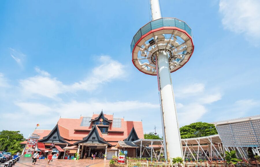 Melaka: Menara Taming Sari Tower E-Ticket - The views you get: St Paul’s Hill to the Straits of Melaka