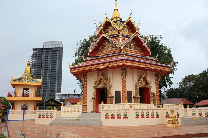 Penang City & Temple Tour With Penang Hill(Fast Lane) - Stop 2: Penang Hill Funicular to 833 Meters (Express Tips)