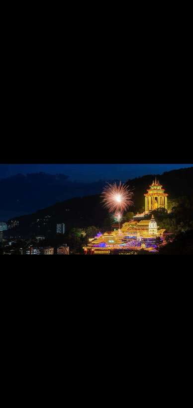 Penang: Exciting Local Full Day Private tour 6-10pax(8Hours) - Food and local shopping, without turning the day into a scavenger hunt