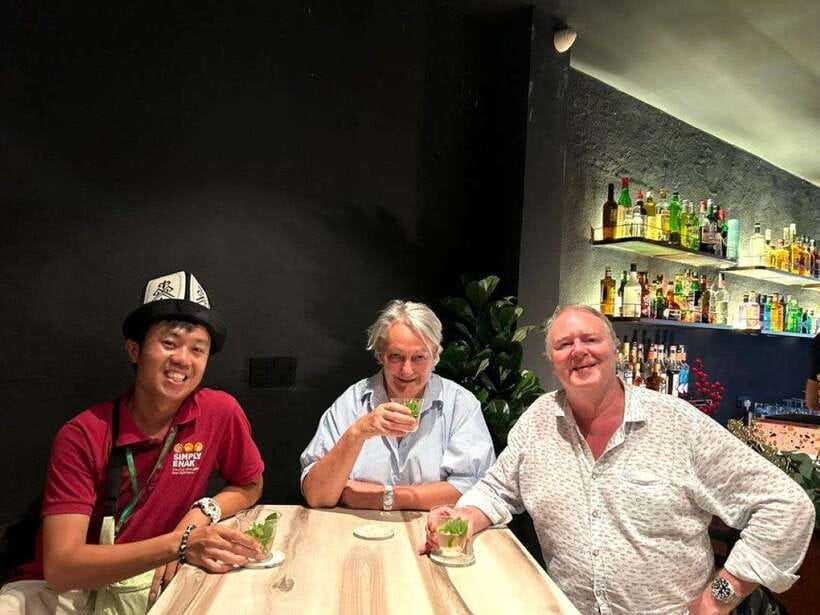 Penang: Georgetown Foodie Walking Tour with a Cocktail - George Town Food by Foot, Not by Checklist