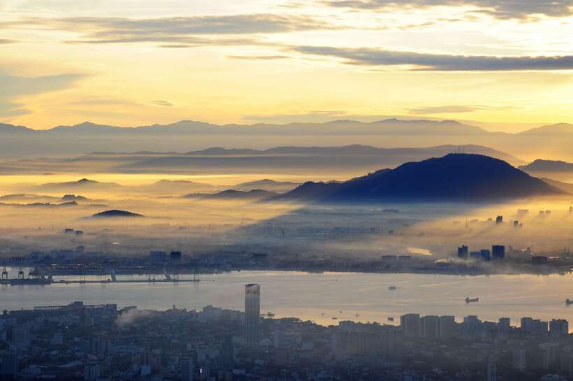 Penang: Kek Lok Si Temple and Penang Hill Guided Tour - Key Highlights You’ll Notice