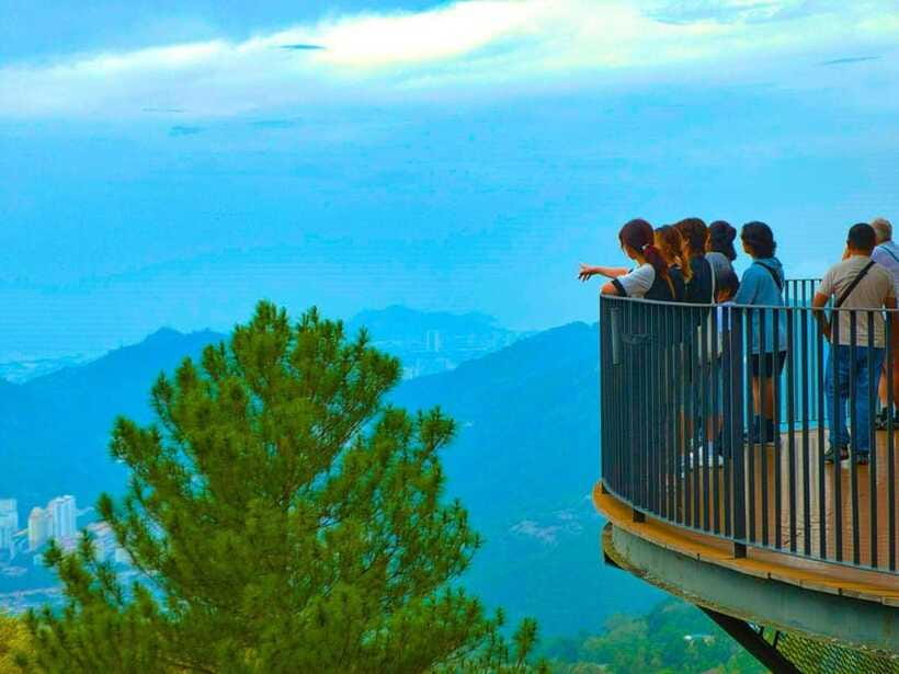 Penang: Kek Lok Si Temple and Penang Hill Guided Tour - Price and Value: Is $78 Fair for Temple Plus Hill?