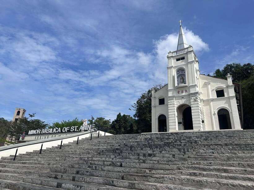 Penang: Penang Island Full-Day Private Tour - Batu Ferringi Beach, Local Products, and Batik-Style Stops