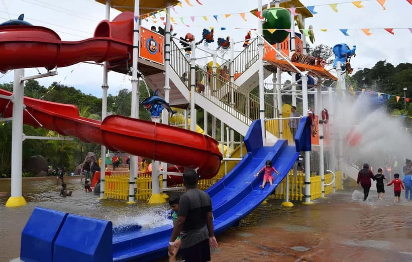 Perak: Bukit Merah Laketown Waterpark Admission Ticket - Why Laketown Waterpark in Perak Feels Like More Than Just Slides