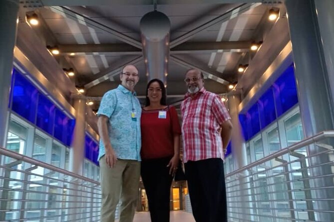Petronas Twin Tower Skybridge View & Dining Experience Tour with Local Host - The 90-Minute Flow: What You’ll Do From Meeting Point to Finish