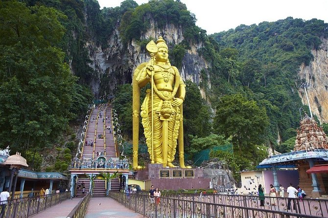 Private Full Day Kuala Lumpur City Tour with the Batu Caves - Lake Gardens and Parliament House viewpoints