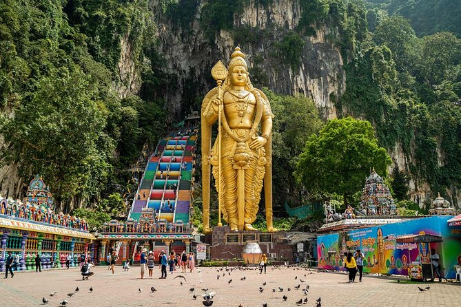 Private FullDay Tour includes Petronas Twin Towers & Batu Caves - A Private KL Day That Puts Caves and Skyscrapers on the Same Route
