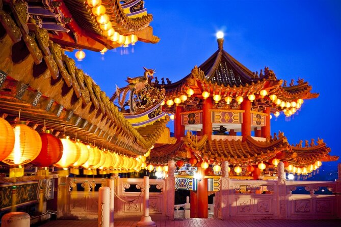 Private FullDay Tour includes Petronas Twin Towers & Batu Caves - Merdeka Square and Lake Gardens: A Break From the Traffic Brain