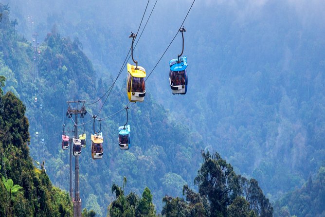 Private Genting Highland Tour With Cable Car Ride & Batu Caves - Awana SkyWay Cable Car: The Easy Way Up