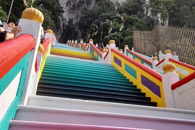 Private Genting Highlands & Batu Caves Trip with Cable Car Ticket - Driver-led private format: the real difference between a guide and a smart driver