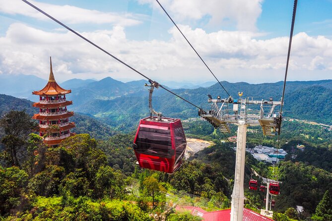 Private Genting Highlands & Batu Caves Trip with Cable Car Ticket - Batu Caves: 272 steps, cave temple energy, and monkey-proof habits