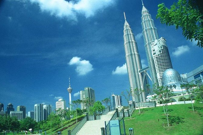 Private Half-Day Kuala Lumpur City Exploration Tour - National Mosque (Masjid Negara) and the Friday Route Change