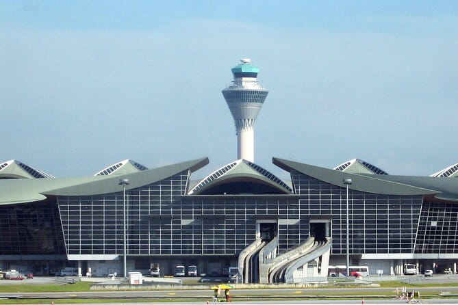 Private Port Klang Cruise to Kuala Lumpur City Tour - Petronas Twin Towers photo stop, plus ticket-smart timing