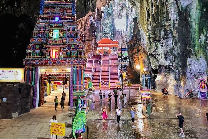 Private Tour Kuala Lumpur with Petronas Twin Towers Observation Deck & Batu Cave - Price and what $110 per person really buys