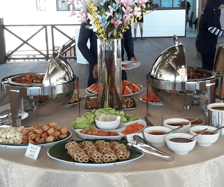 Sabah: Dreamer Island Snorkeling Day Tour Ticket - Lunch on location: included, easy, and budget-smart