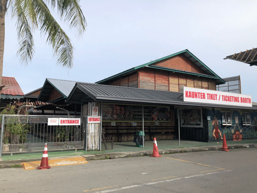 Sabah : Koisaan Cultural Village - The 11 Cultural Houses: What Each Stop Helps You Notice