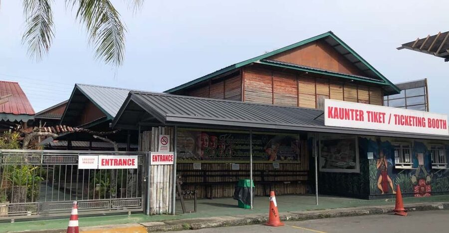 Sabah : Koisaan Cultural Village - Where You Check In, and How the Day Works