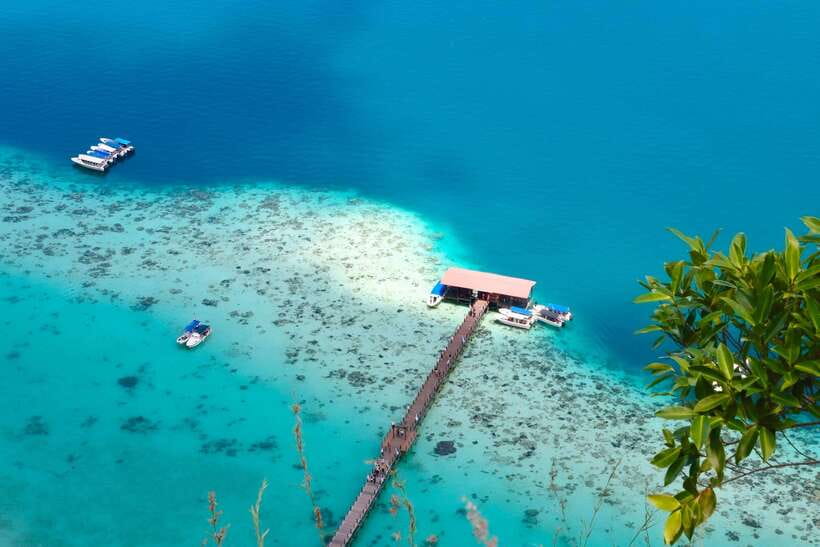 Semporna: Bohey 3 Islands Hike, Snorkel/Dive Tour with Lunch - DSD scuba try-out: gear included, coaching included, and a realistic expectation