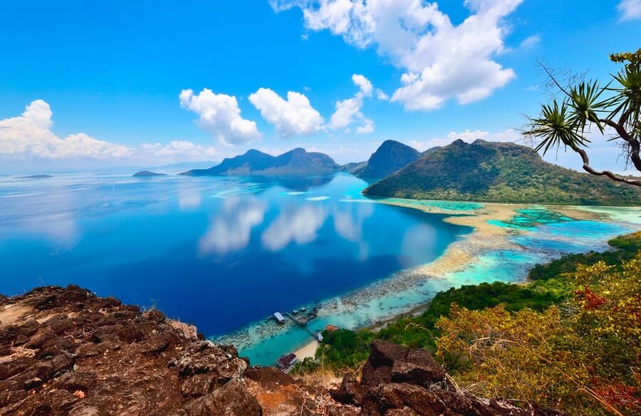 Semporna: Bohey 3 Islands Hike, Snorkel/Dive Tour with Lunch - The hidden island break and lunch: how to handle the longer pause