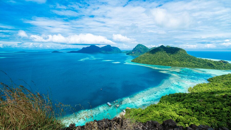 Semporna : Island Hopping Semporna Adventure - Mantabuan Island Snorkel and the Bajau Laut Glimpse