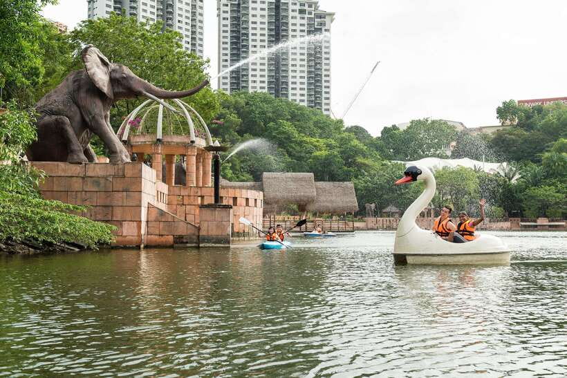 Sunway Lagoon Theme Park with Round-Trip Transfer - Theme Park Thrills: Pirate’s Revenge and the Lost City of Gold Scream Coaster