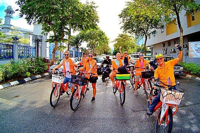 The Best of Kuala Lumpur Classic - Dataran Merdeka: starting with colonial history and big-city orientation
