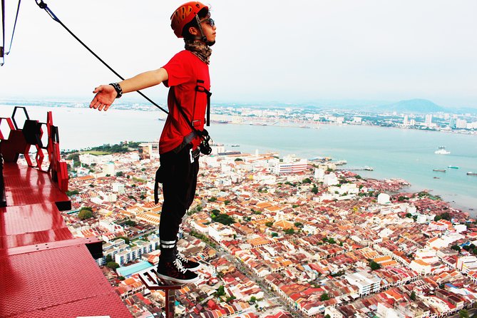 The Gravityz- World's Highest Rope Course Challenge - Safety, instructors, and the height and weight rules that shape who can join